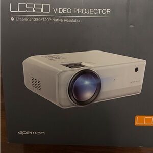 LC550 White 1280x720 Mini Video Projector